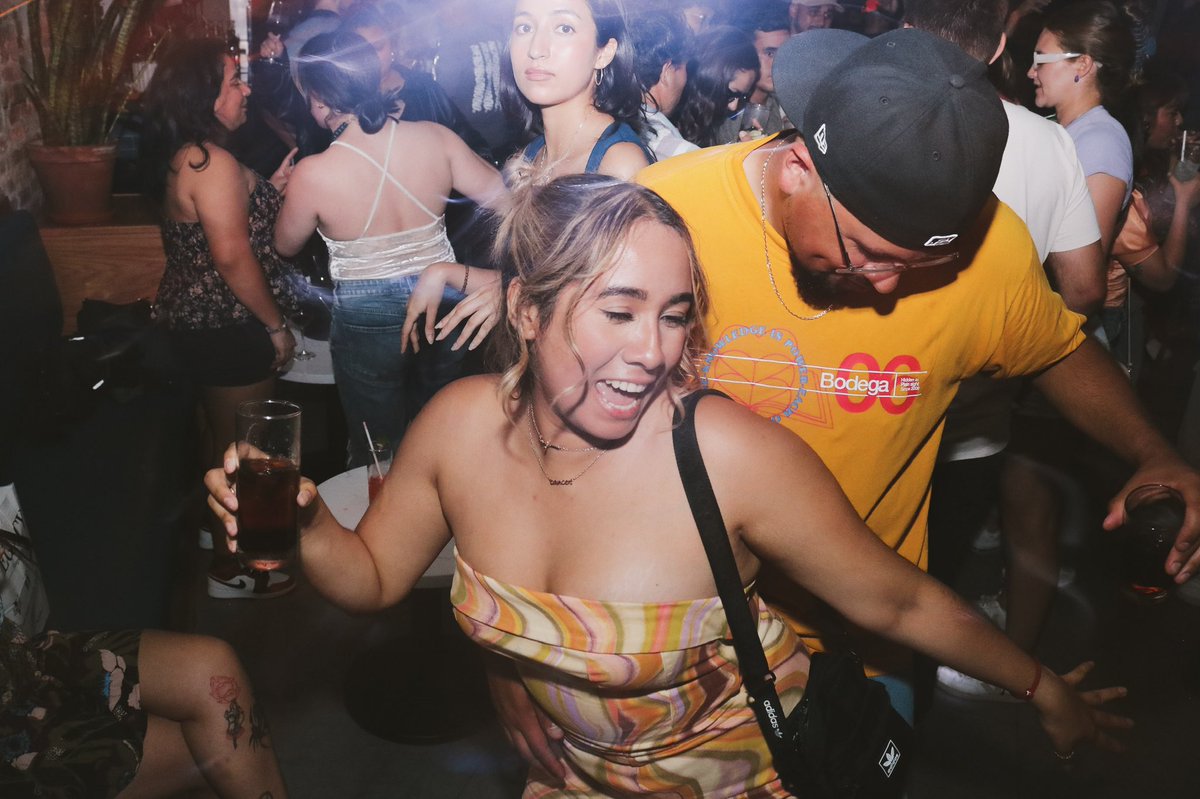 djiggy_'s tweet photo. c u at easy does it tn 😘

10pm https://t.co/8mvg6oDccU