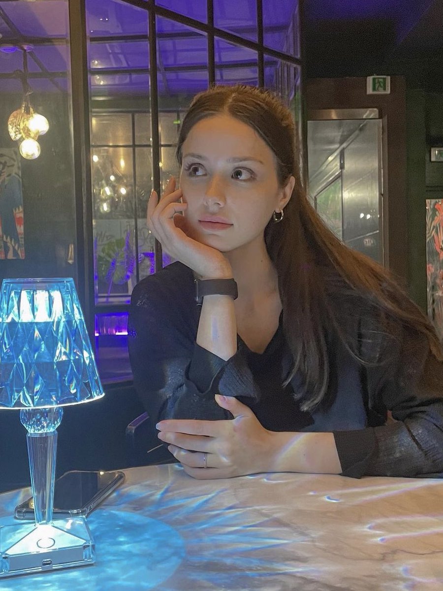imelilavi's tweet photo. ⠀⠀⠀⠀⠀⠀⠀
⠀⠀⠀⠀⠀⠀⠀ “Do you miss me like i miss you?”
⠀⠀⠀⠀⠀⠀⠀ https://t.co/jfywCUPSYT