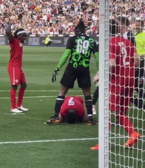 SpeedUpdates1's tweet photo. Highlights of the match 😭 https://t.co/Qp1DBAcvSy