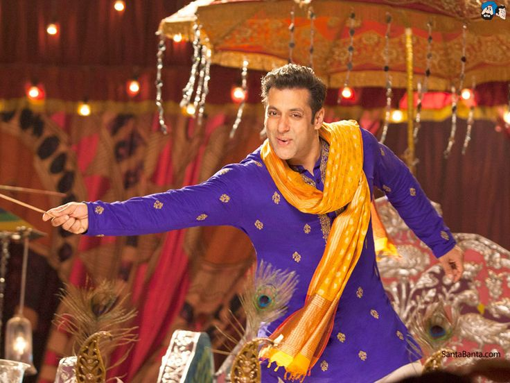 filmynewsnetwrk's tweet image. Which Bollywood film can break the opening day footfalls of PREM RATAN DHAN PAYO (42L) ?

#SalmanKhan #PRDP #PremRatanDhanPayo