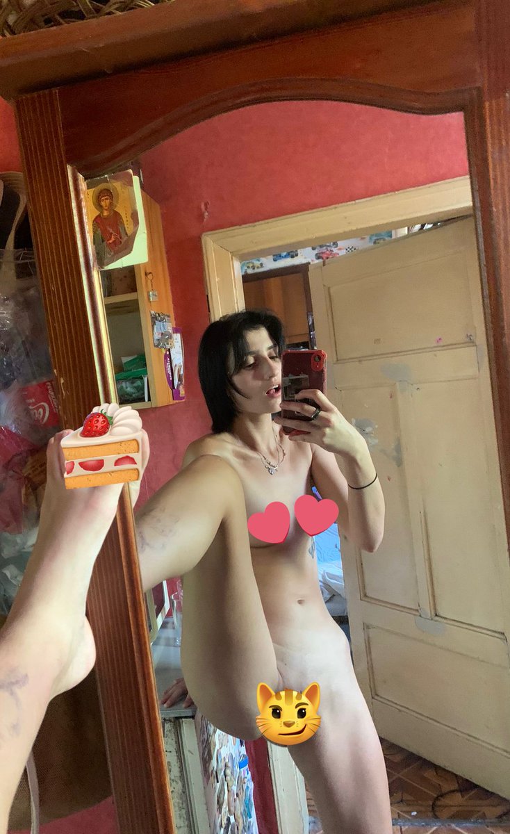 🍒Αν θα με ξεμουνιαζες στα όρθια , Κανε RETWEET❤️😈💦