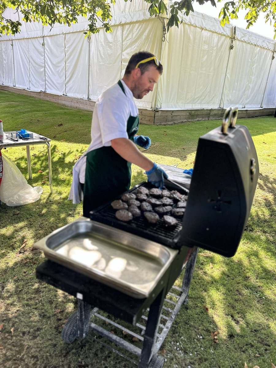 Mark Greenfield tweet media