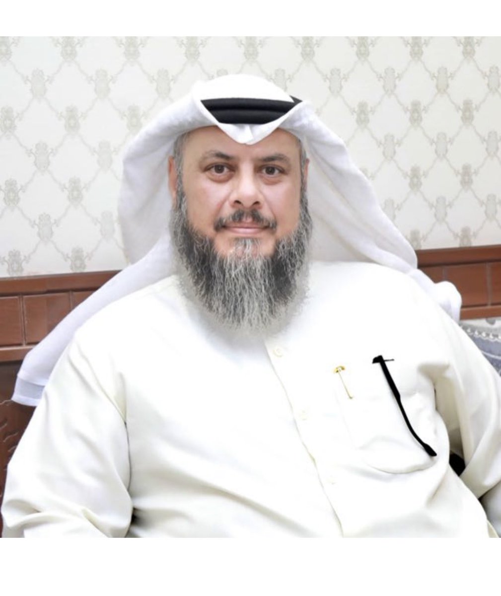 الطيّب اليا نصوه الطيبين
في لازمٍ صعب ، نومس لابته

اما ضرب صدره بيده اليمين
ولا لمس خشمه بسبابته .
اخوي 
( العود ابونايف )