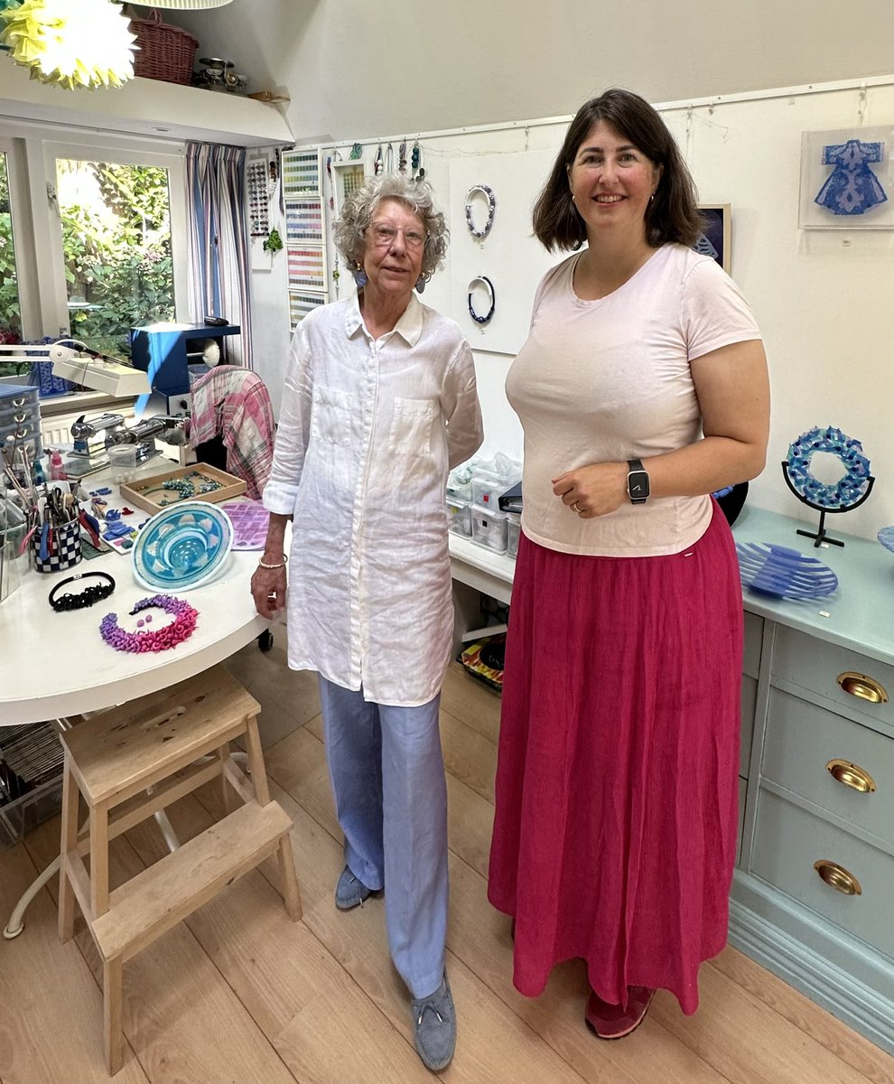 Bezoek aan de TEFKA Blaricum is zeker de moeite waard! 36 kunstenaars die hun werk exposeren 
 in <a href="/Gem_Blaricum/">Gemeente Blaricum</a>