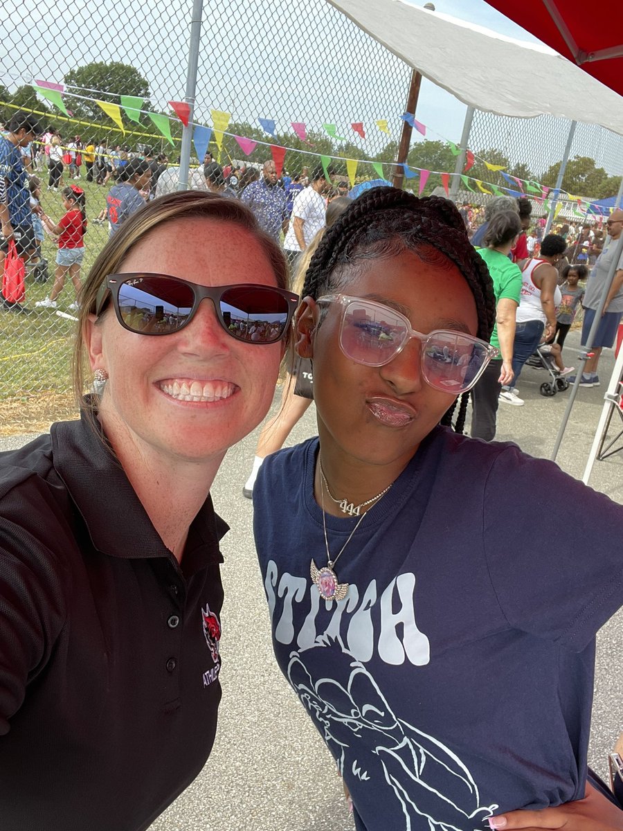 Monica Malen tweet media