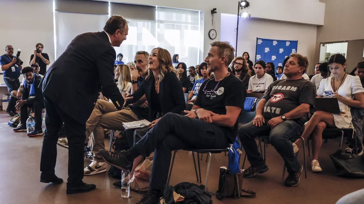 David Hogg 🟧 tweet media