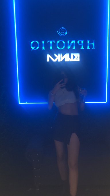 Sophie Ishel’s pics and videos