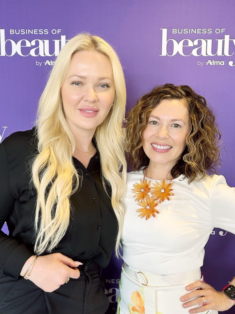 sDOlympicDOC's tweet photo. Super pumped to attend @AlmaLasers OC Conference with Indira @FemMD &amp; connect with the health &amp; wellness community.  Committed to optimizing wellness and female health., #businessofbeauty, #alma, #femalehealth, #femalewellness, #optimizinghealth, @sdolympicdoc, @_leveluphealth https://t.co/yAoSO8cCAZ