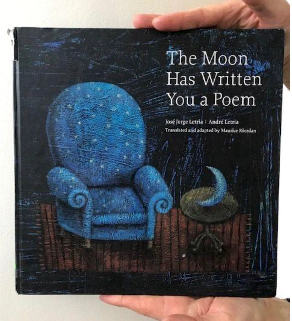 National Poetry Library (@natpoetrylib) on Twitter photo Did you know that we have children's poetry books you can borrow?
Here's part two of the NPL team's favourite children's books selected from our collection for the <a href="/kidspoetsummit/">๐๐ก๐ข๐ฅ๐๐ซ๐๐ง'๐ฌ ๐๐จ๐๐ญ๐ซ๐ฒ ๐๐ฎ๐ฆ๐ฆ๐ข๐ญ</a> blog:
childrenspoetrysummit.com/2023/09/07/lorโฆ Did you know that we have children's poetry books you can borrow?
Here's part two of the NPL team's favourite children's books selected from our collection for the <a href="/kidspoetsummit/">๐๐ก๐ข๐ฅ๐๐ซ๐๐ง'๐ฌ ๐๐จ๐๐ญ๐ซ๐ฒ ๐๐ฎ๐ฆ๐ฆ๐ข๐ญ</a> blog:
childrenspoetrysummit.com/2023/09/07/lorโฆ