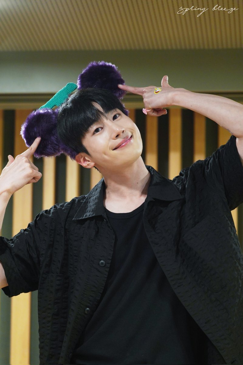 230909 마뮤테

요거 승우 귀 맞지

#한승우 #승우 #HANSEUNGWOO #SEUNGWOO