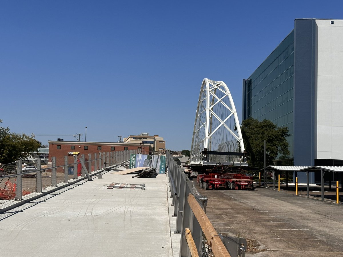 Gay Donnell Willis tweet media