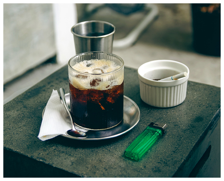 Nothing beats a Classic.  The quintessential cocktail.  The Whiskey and Coke.  Its a great day for a cocktail.
#Whiskey #WhiskeyandCoke #Cocktails #Bar #Bartender #Bourbon #KansasWhiskey