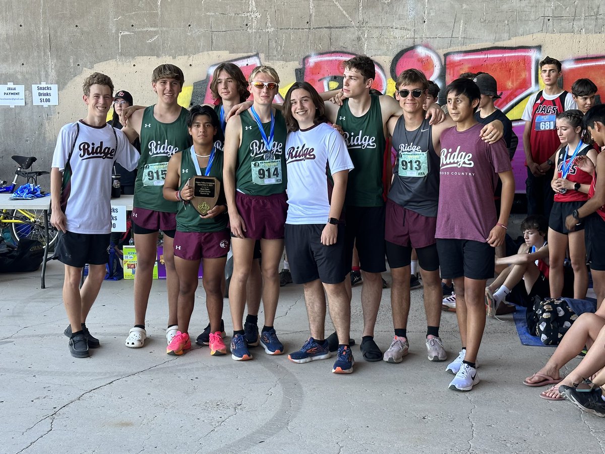 DJohnsonMRHS's tweet image. Boys Varsity 2nd Place Happy Vally Invitational. Boys JV 2nd Place. Girls Varsity 4th Place.
@MRHS_xctf @mrhs_athletics @DVUSD CONGRATULATIONS 🎊