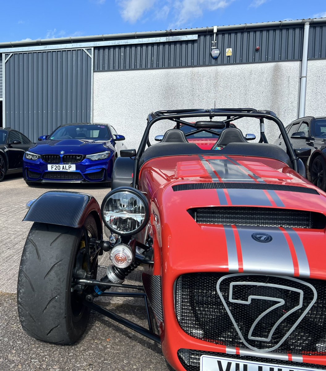 Edition002's tweet image. Great morning for a car meet here in Aberdeenshire