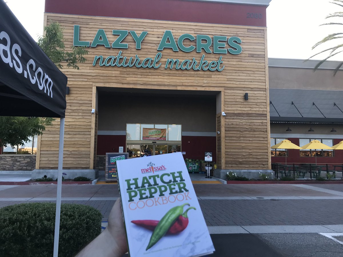 MelissasProduce's tweet photo. Have you gotten your copy yet?!

Available at @LazyAcresMarket 
or online:
https://t.co/GCnUyyCwMR

#hatchchiles #hatchathome https://t.co/JtqhSoql7g