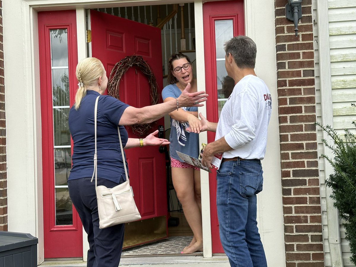 dolan4ohio's tweet image. Thanks to Aurora Mayor Ann Womer-Benjamin and County Commisoners Mike Tinlin and Sabrina Christian-Bennett for their help in bringing my #OhioFirst message to voters in Portage County! Ohio is ready to elect a Senator with a proven track record of getting things done. #OHSEN