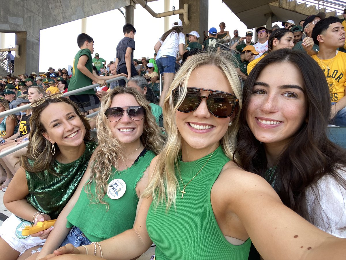 GO #49 !!!!  <a href="/trey_laurence15/">Trey Laurence</a> #sicem