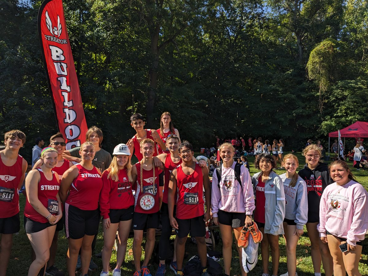 STHSXC's tweet photo. The Running  Bulldogs were at the First to the Finish Invite in Peoria today. All 16 runners had PR's! Ted Neuman wins the PR CHAIN  and Katie Monaghan wins the GRIT HELMET. GO BULLDOGS ⚡⚡⚡ https://t.co/VYchGrbASP