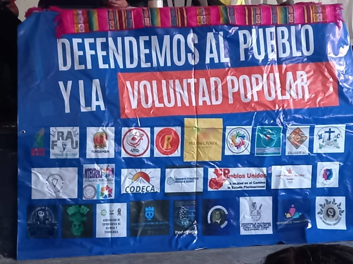 PrensaComunitar's tweet photo. #AdiósConsuelo ✊🏾La Multisectorial de Occidente realiza una asamblea en la que exigen la renuncia de los fiscales Consuelo Porras, Rafael Curruchiche y Cinthia Monterroso, del juez Fredy Orellana y la presidenta del Congreso, Shirley Rivera.
📸 Hugo Bulux https://t.co/XMzAYofMl0