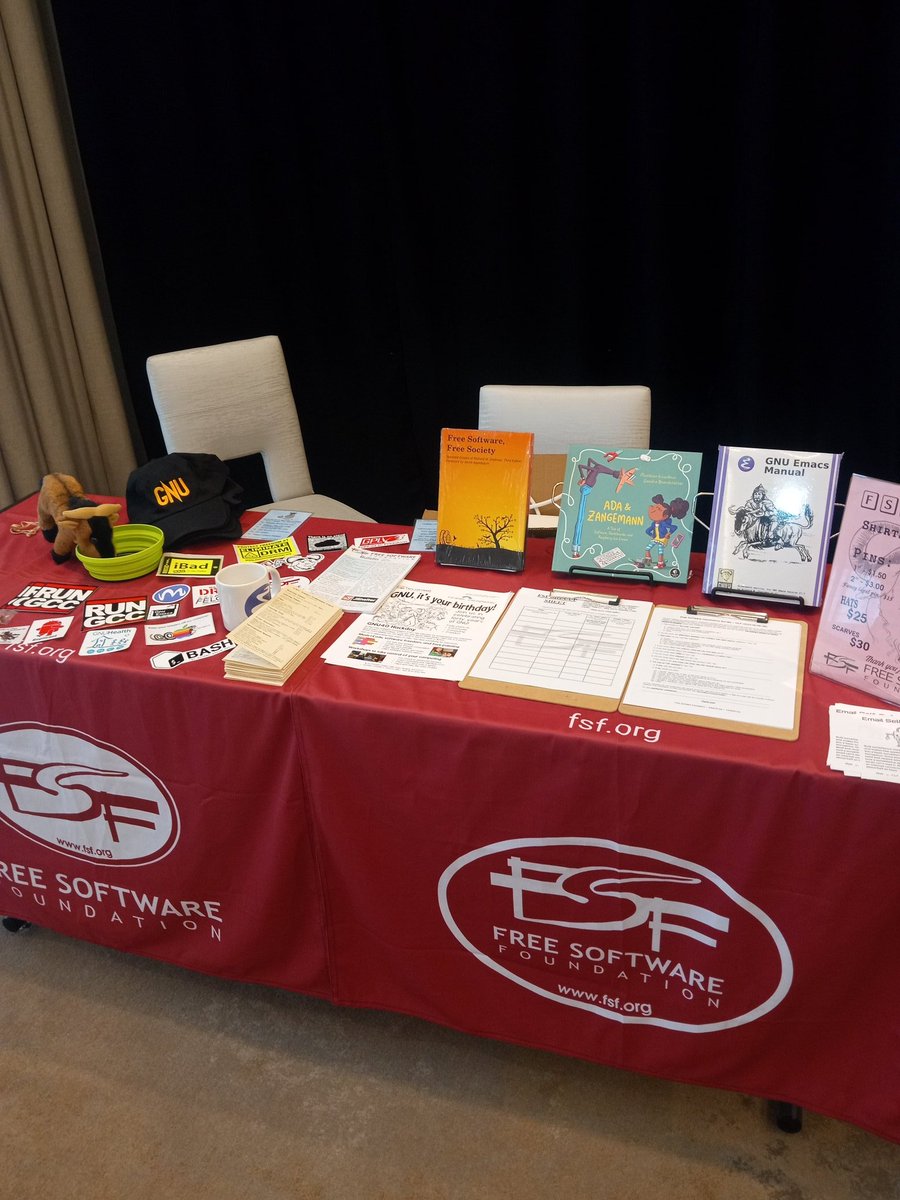 philena's tweet photo. Do you know the difference between free software and open source software? Did you know the @GreenPartyUS platform supports "copyleft" ? It's FOSS! @fsf @ohiolinux
@OhioGreenParty #Linux #FreeAsInFreedom https://t.co/sKcQ7By9AZ
