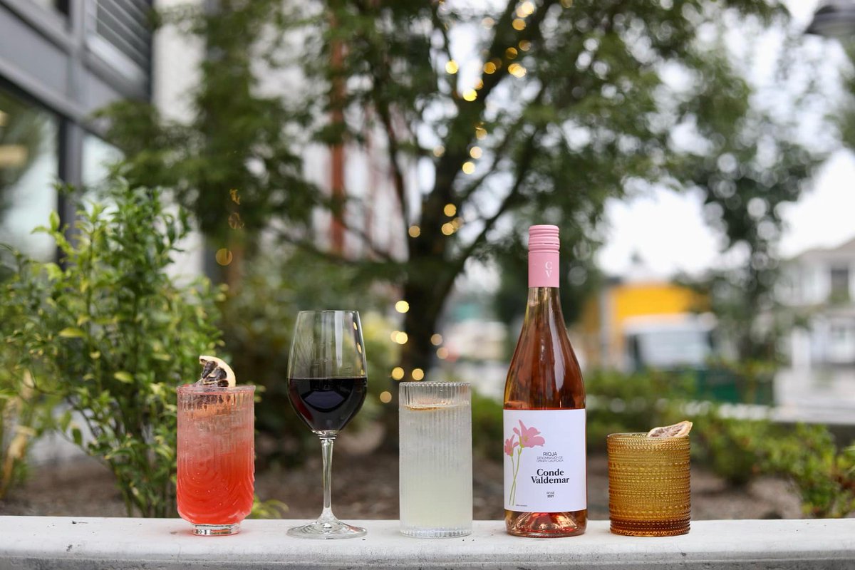 VWoodinville's tweet photo. ICYMI: #ValdemarEstates in The Schoolhouse District in #DowntownWoodinville is now Pintxo by Valdemar!
Pintxo by Valdemar, is a vibrant tapas, wine, and cocktail bar in Woodinville, Washington.
Learn more at: https://t.co/k2jdyUEMQ9 https://t.co/4KPww3MsAZ