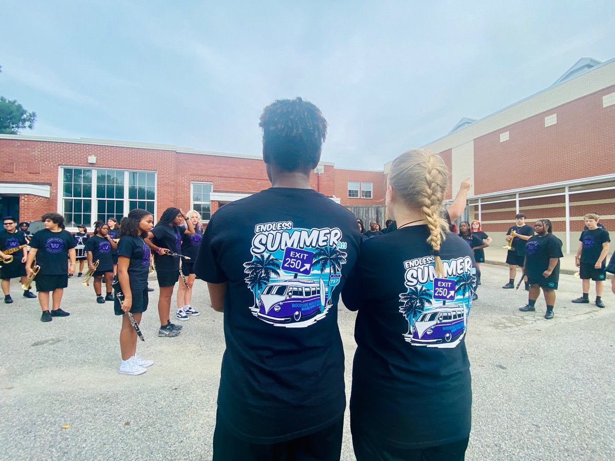 Woodside_Band's tweet photo. It’s always fun to celebrate at the Southeast Community Day Parade! 

First parade of the year and we got to debut this season’s band shirt designed by our incredible booster president. 

#southeastcommunitydayparade
#woodsideband
#woodsidepride https://t.co/jEpsBndOQR