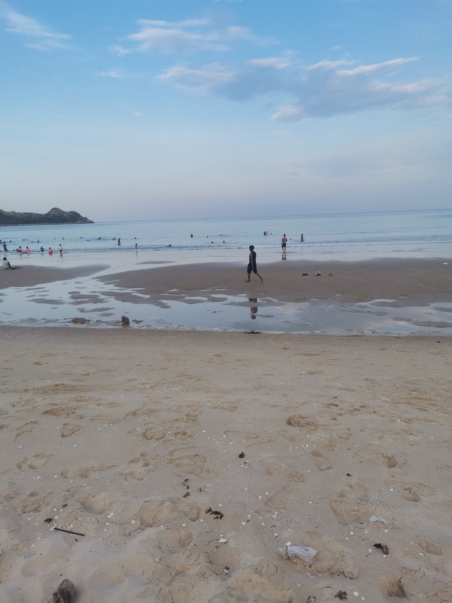 Tinh yeu nhu mot chiec pha.Moi khi cap ben la ta het doi.