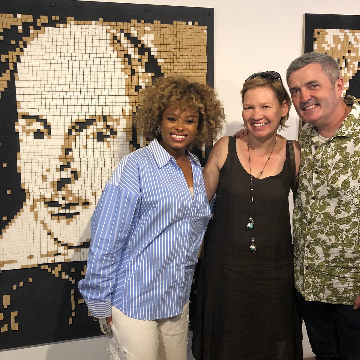 QuentinDevine's tweet image. I was asked to make some sugar cube art for @KelloggsUKI to be displayed at the @OxoTowerWharf  and I got to meet the wonderful @FleurEast and  @michellesugart #Shakespeare #VanGogh #Kelloggs