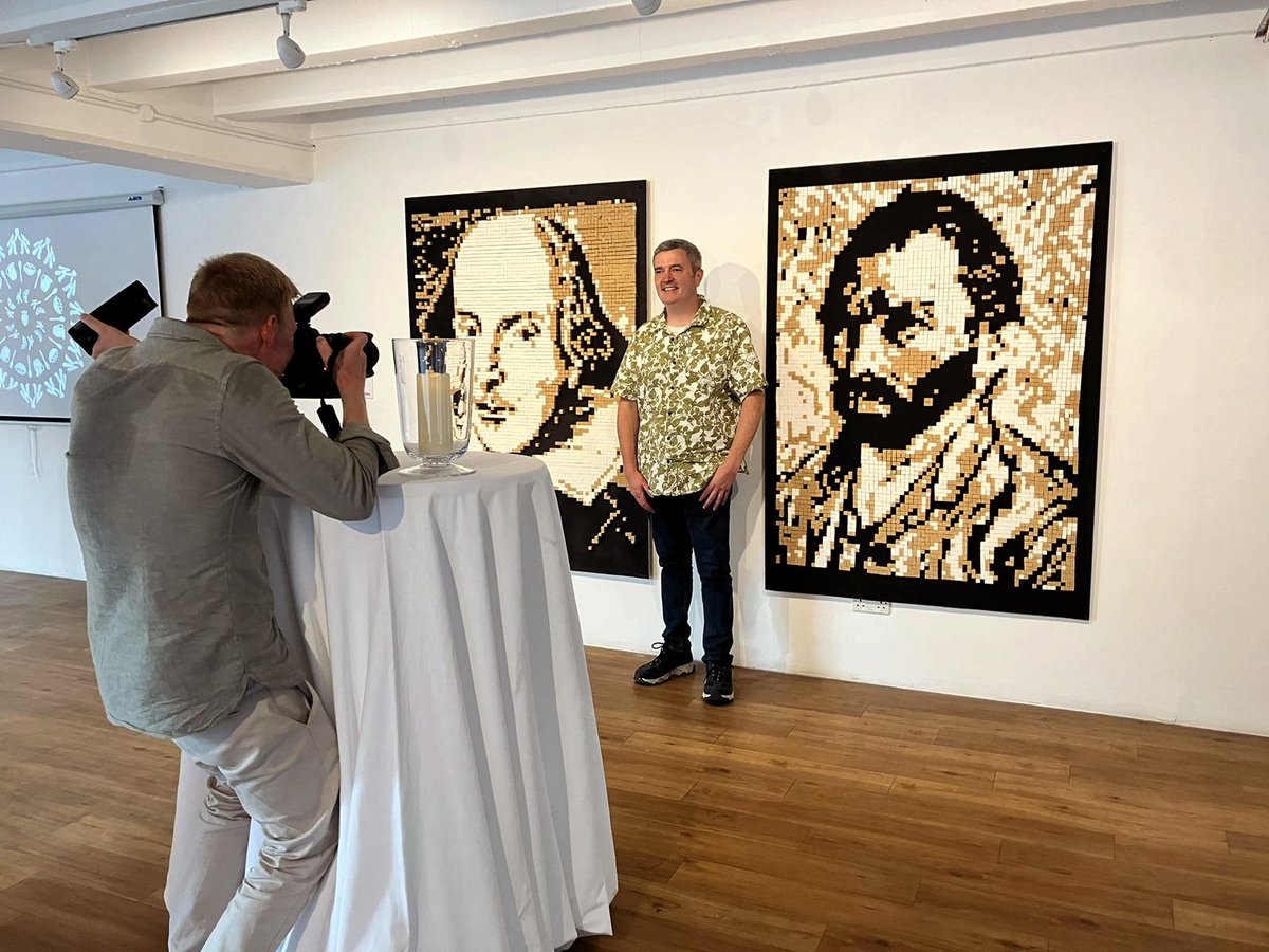 I was asked to make some sugar cube art for <a href="/KelloggsUKI/">Kellogg's UK & IRE</a> to be displayed at the <a href="/OxoTowerWharf/">Oxo Tower Wharf</a>  and I got to meet the wonderful <a href="/FleurEast/">FLEUR EAST</a> and  <a href="/michellesugart/">Michelle Sugar Art</a> #Shakespeare #VanGogh #Kelloggs