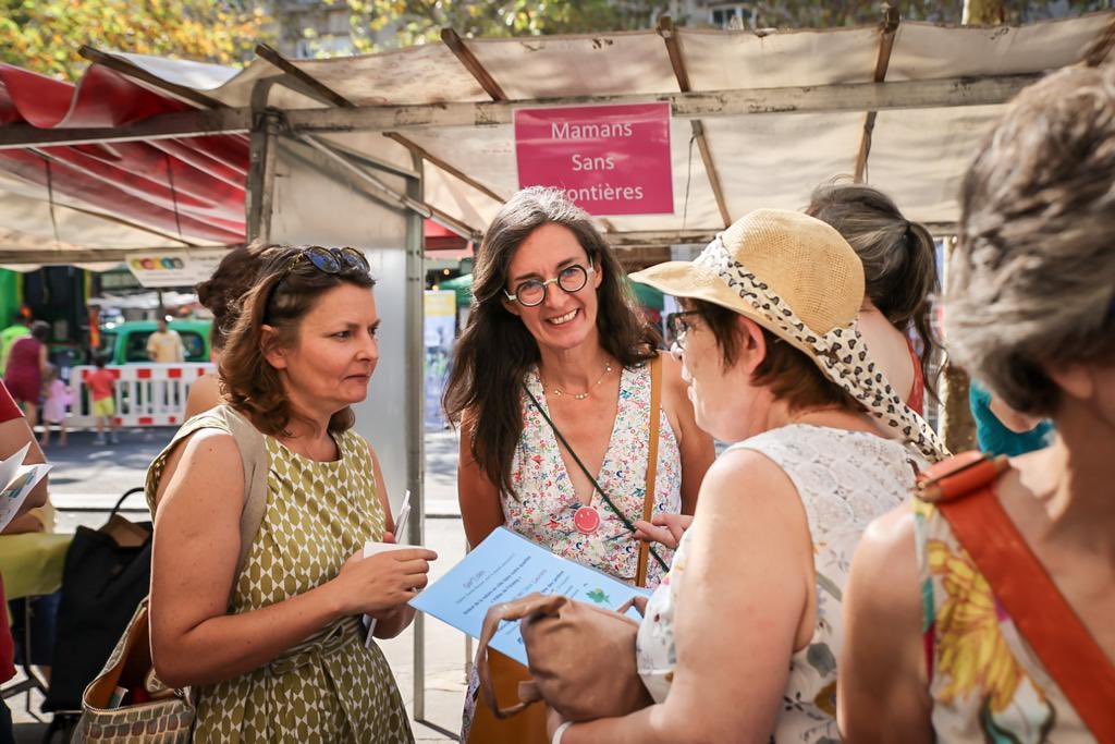 EPierreMarie's tweet photo. Un grand merci aux associations présentes sur le forum ! Votre engagement, bonne humeur et dynamisme font la force du 12e, vous faites vivre notre arrondissement et cette fabuleuse journée passée aux cotés des habitant·es. https://t.co/wpfaz1GJxX