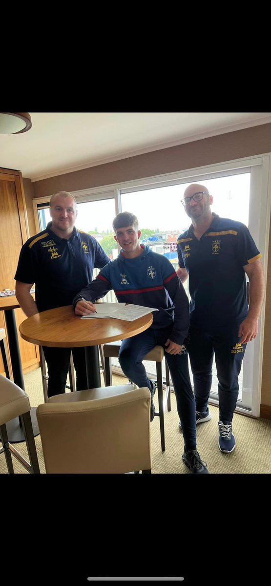 Emley Moor ARLFC tweet media