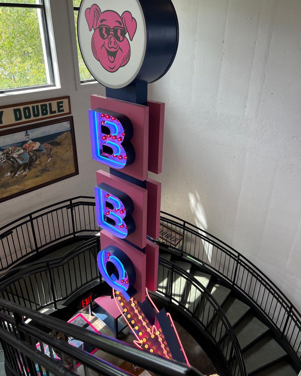 Alan at Eat Kentucky tweet media