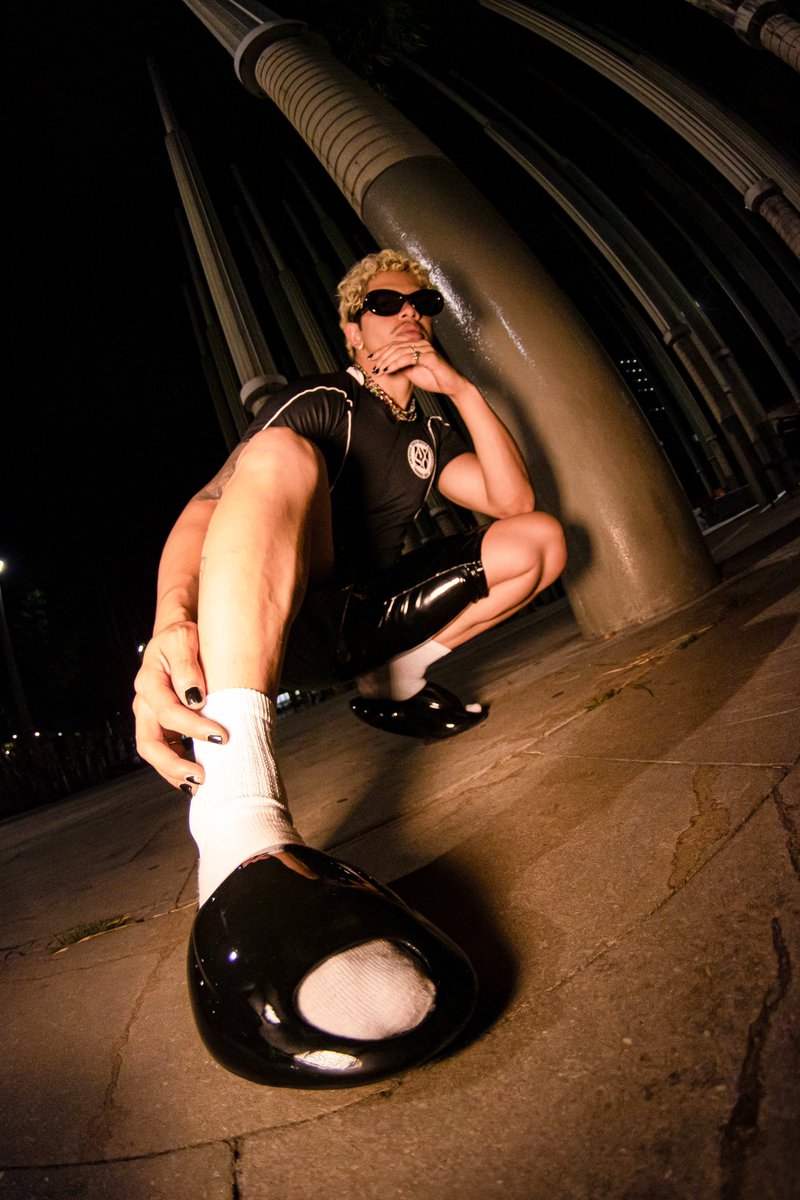 malexote's tweet photo. in another dimension W @xvessel_official 🔲▪️⚫️🔳◾️▫️◼️ xVESSEL Noah’s Ark
#xvessel #xvesselcommunity #Malex #shoes https://t.co/QQymbA4A04