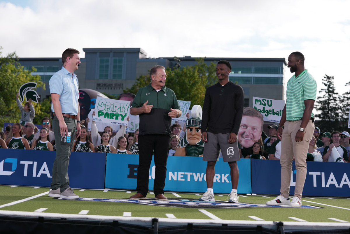 MSU_Football's tweet photo. The @BigTenNetwork Tailgate stopped by in East Lansing.
#RELENTLEZZ https://t.co/RRGTUx6RFz