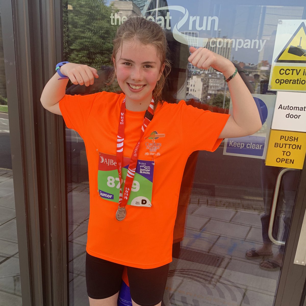 Sarah Cotton tweet media