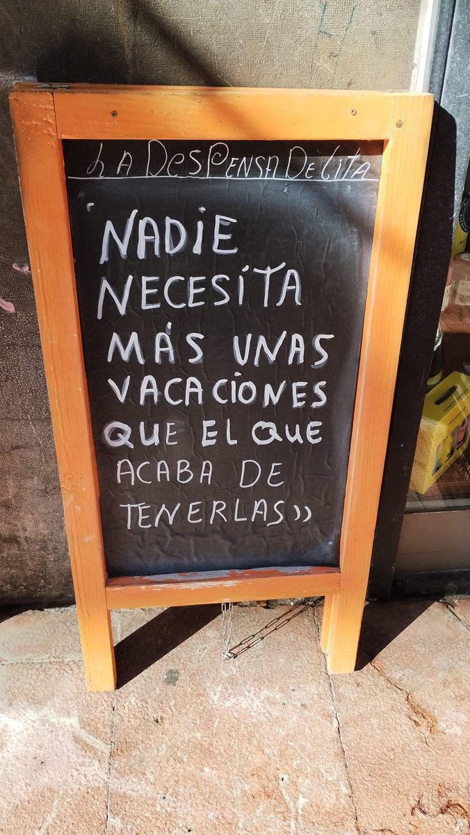 chicodlasmillas's tweet photo. “Nadie necesita más unas vacaciones que el que acaba de tenerlas”

Que opinan? https://t.co/jrSZwYB1Et