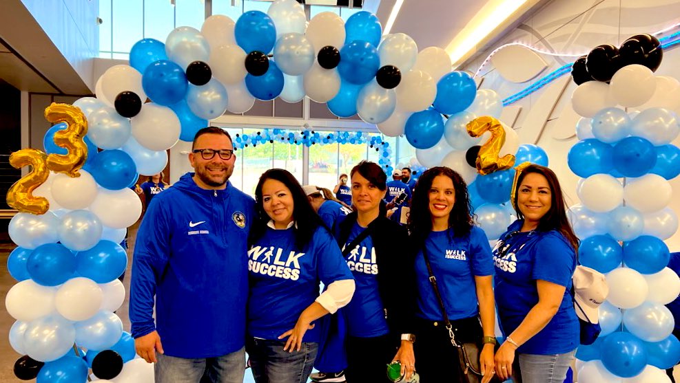 💙Walk for Success 2023💙 We were honored to meet Kaylee. She completed her GED and is attending her last day of EMT certification. She will be joining the Fire Dept. #TeamSISD <a href="/Americas_HS/">Nancy Torres</a> <a href="/RAlva_JDS/">Raquel Alva</a> <a href="/BTorres_JDS/">Brenda Torres</a> #TEAMDrugan