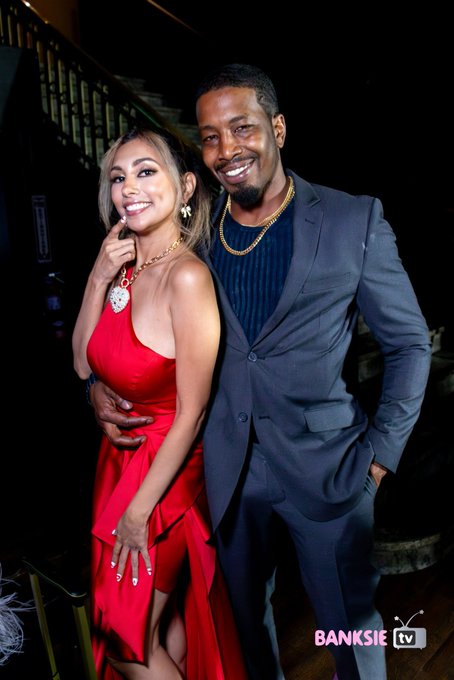 Check out more pics of the Los Angeles @urbanXawards w/ your favs in the industry! @BanksieTV @OhItsEmmaRose<a class="tags" target="_blank" title="On Twitter" href="/?out=eyJ0eXAiOiJKV1QiLCJhbGciOiJIUzUxMiJ9.eyJpYXQiOjE3MjM3NzIyMDMsImlzcyI6InR3cG9ybnN0YXJzLmNvbSIsIm5iZiI6MTcyMzc3MjIwMywiZXhwIjoxNzU1MzA4MjAzLCJyZWRpcmVjdF91cmwiOiJodHRwczovL3R3aXR0ZXIuY29tL3VyYmFuWGF3YXJkcyJ9.GoKIWymZe_ltbS1l20lEoWHJ7sNOFZiLhXxJqkfbkZQimDJrD7Glk2mGAPKnW3dUQb70I5C1AP0ai1weSabWRA">@urbanXawards</a><a href="/tag/banksie"class="tags"><span>#banksie</span></a>