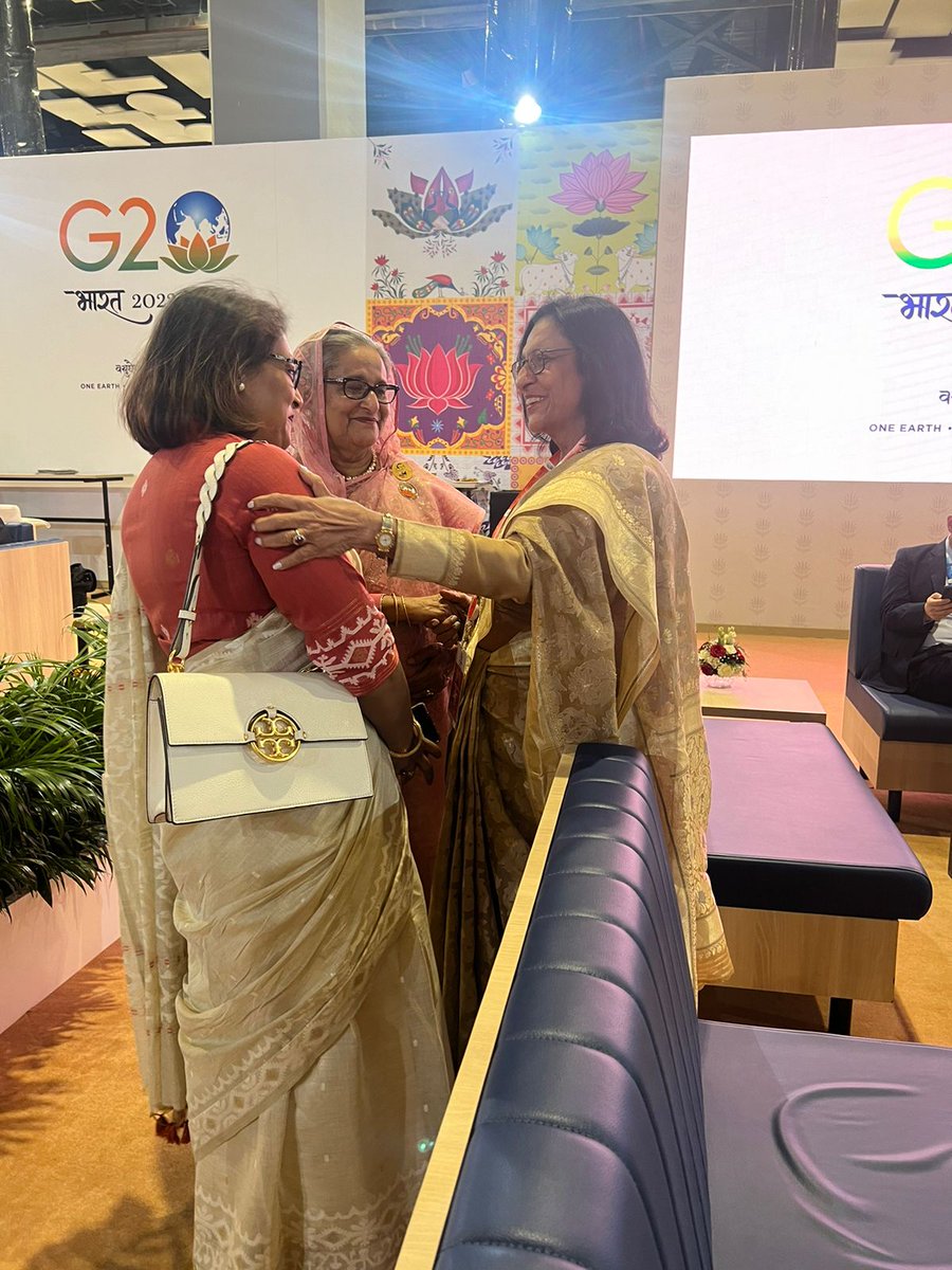drSaimaWazed's tweet photo. A busy & productive day in #NewDelhi at the #G20 Summit today!

Bilateral meetings with President of the #UAE 🇦🇪 His Highness @MohamedBinZayed, Yoon Suk Yeol @President_KR of the Republic of Korea 🇰🇷, and a wonderfully warm chance encounter with @WHOSEARO Regional Director Dr. Poonam Khetrapal Singh.