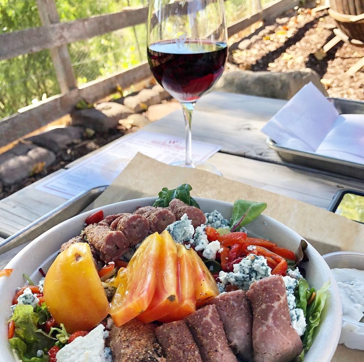 HitchingPost2's tweet photo. Just another beautiful Saturday at #Hitchingpost2 โ๏ธโ๏ธโ๏ธ #hp2 #buellton #visitsyv #lunchview #lunchvibes #winetasting๐ท
https://t.co/hYr7f9csRq https://t.co/DINa6jY8HS