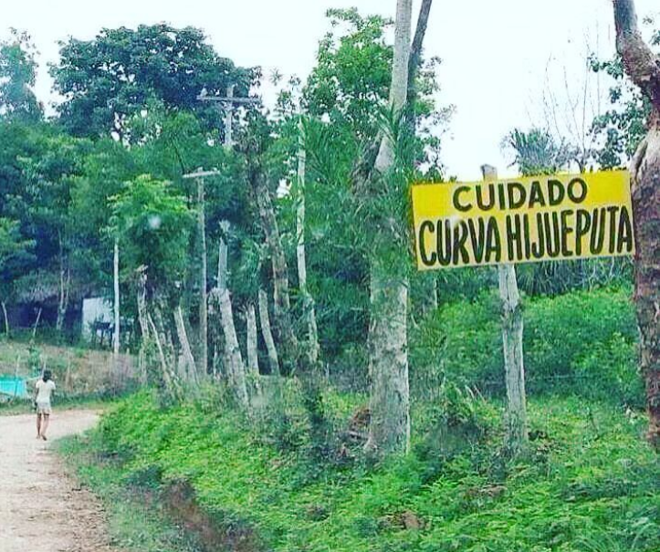memez_van's tweet photo. #Cuidado #Curva #Hp #Hijueputa https://t.co/TA9RX8rAM2