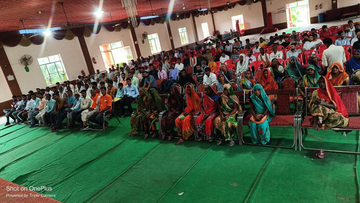 VipinRa95837795's tweet photo. आज दिनांक  09/9/2023 को मोदी राठौर युवा सेना के जिलाध्यक्ष सुभाष राठौर , प्रभारी रामखिलवान द्वारा शाहजहांपुर के बंडा में  मोदी राठौर युवा सेना द्वारा आयोजित सर्वसमाजकर्जमुक्अभियान का फीता काटकर शुभारंभ किया गया 
@narendramodi
@AmitShah   @Bhupendraupbjp @idharampalsingh @BJP4UP https://t.co/FiTyOufFhZ