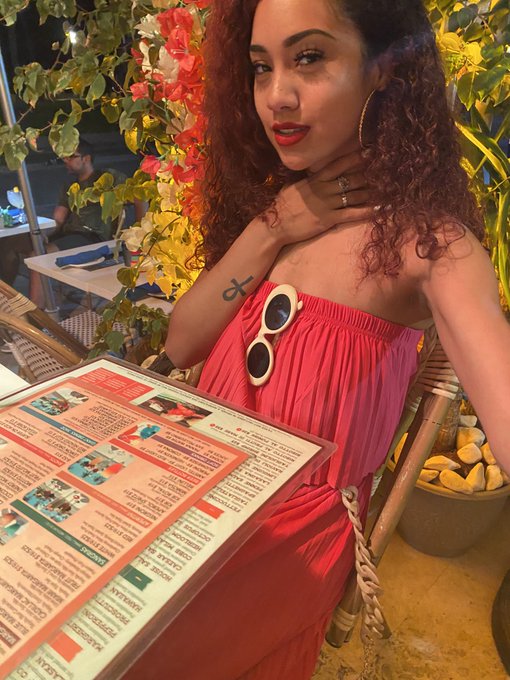 I might just have my FLEXER in 👀💕😋🥵   #picoftheday #creator #naughty #influencer #dinner #satisfying<a href="/tag/picoftheday"class="tags">#picoftheday</a><a href="/tag/dinner"class="tags"><span>#dinner</span></a><a href="/tag/background"class="tags"><span>#background</span></a><a href="/tag/goddess"class="tags"><span>#goddess</span></a><a href="/tag/naughty"class="tags"><span>#naughty</span></a><a href="/tag/creator"class="tags"><span>#creator</span></a>