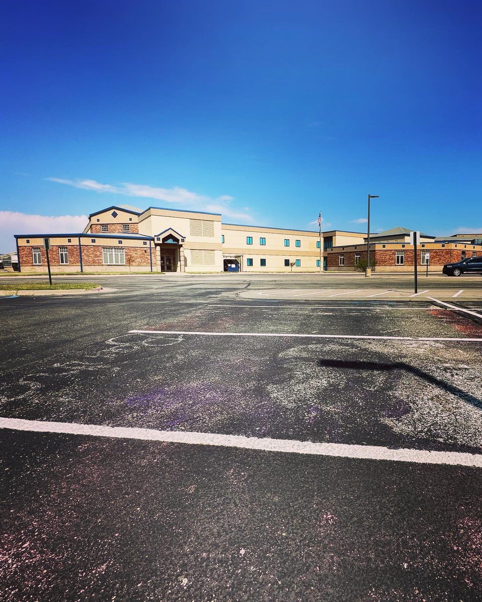 Cassie M. Banka tweet media