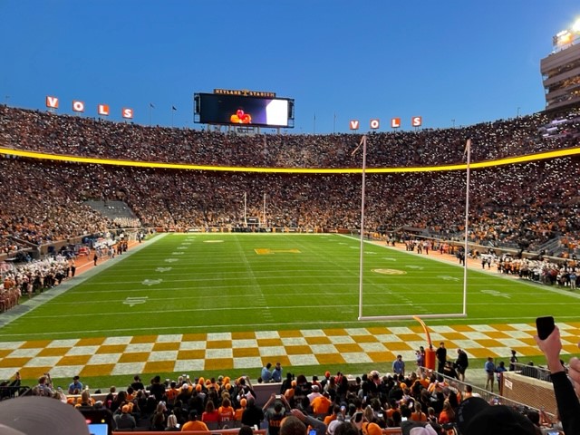 UTAlumni_CSRA's tweet photo. CSRA UT Alumni Vols at Florida Watch Party
@tennalum 
Vols at Gators on Saturday, September 16th at &amp;:00 PM EDT.
Join fellow CSRA Vols and friends for our official watch party at Docs Porchside! https://t.co/5dFHy5ld3D  in Augusta, GA. Bring can of food or box of cereal. https://t.co/eHevBSQdOG