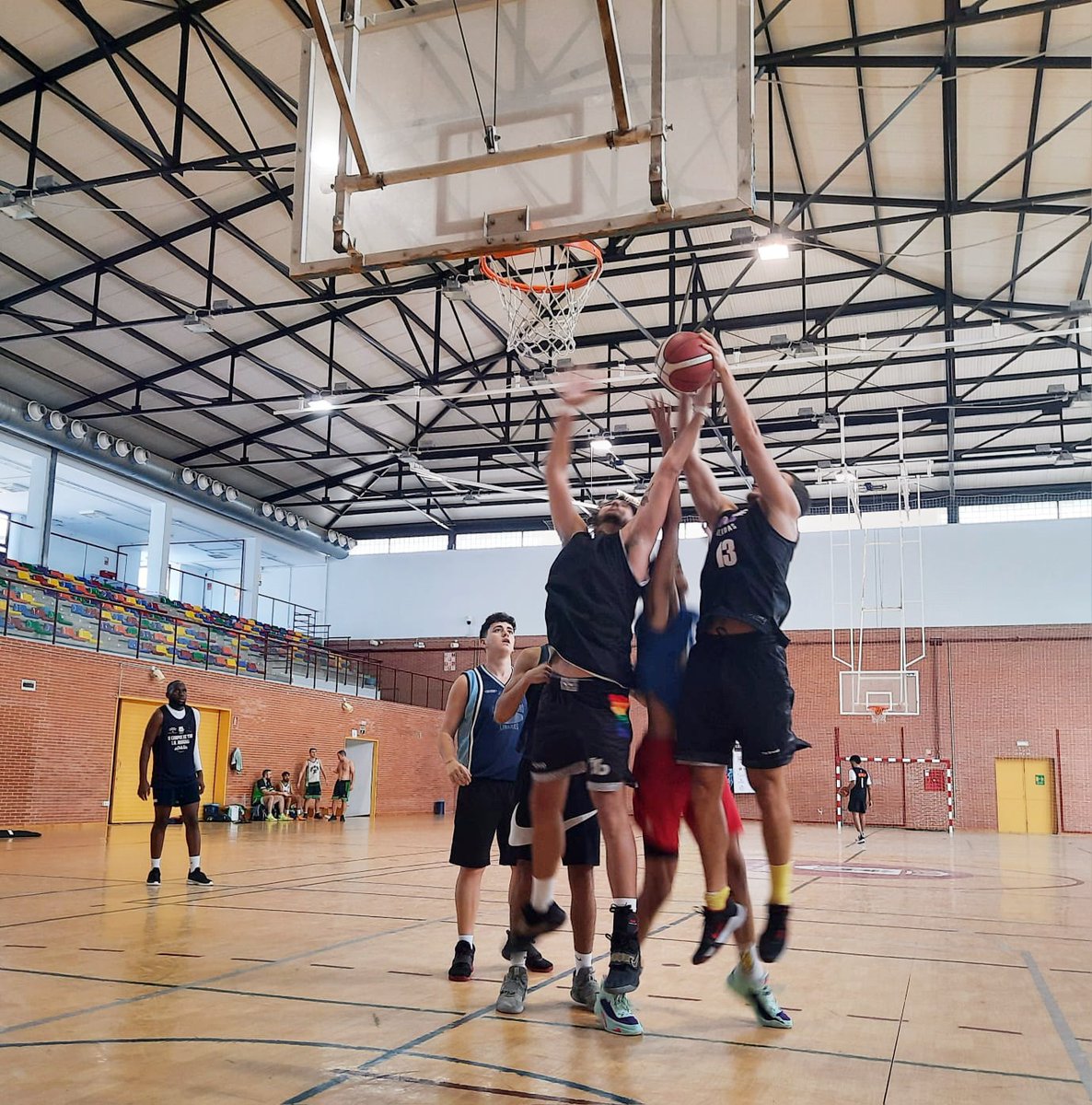 CD Bulevar tweet media