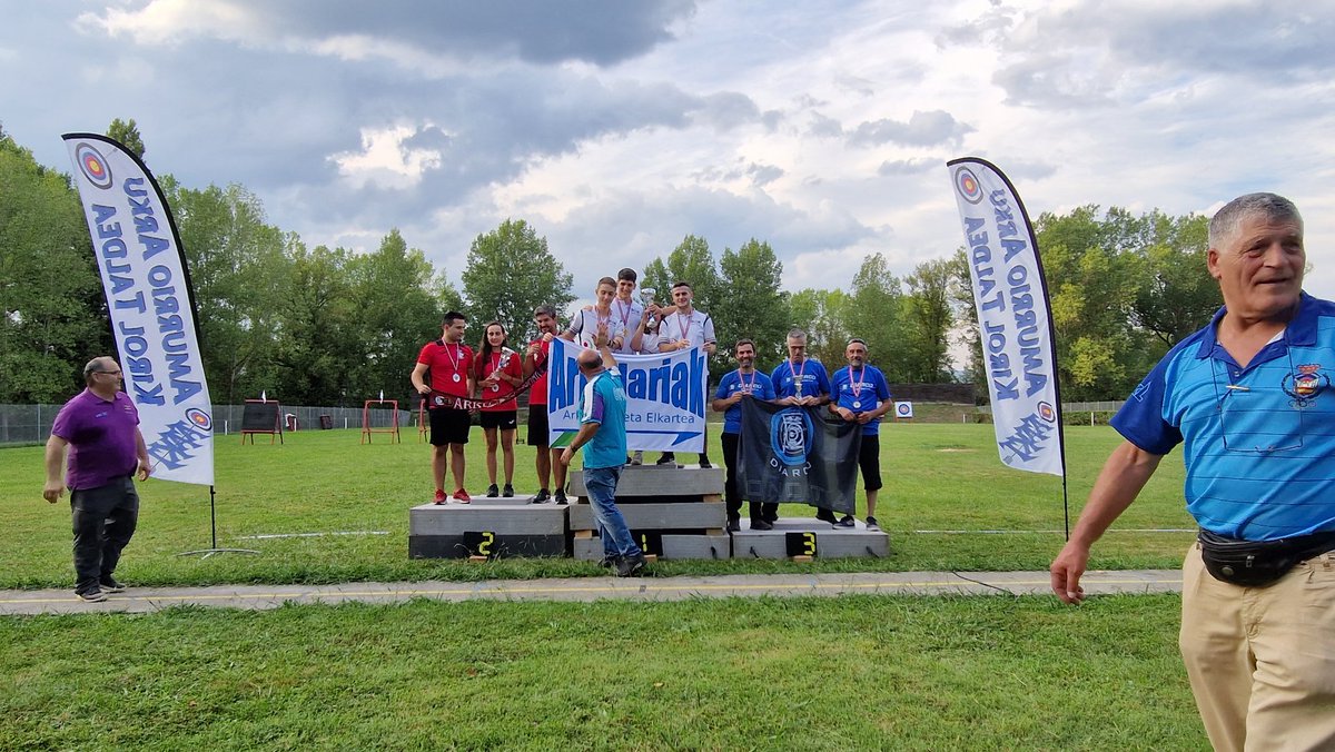 Arku Lagunak ha obtenido la plata en el Campeonato de Euskadi de Equipos de Club, de mano Josune, Miguel y Yeray, que se ha desarrollado hoy en Amurrio.