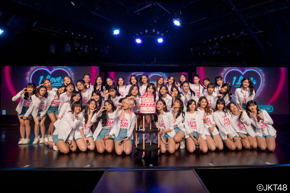 officialJKT48 tweet picture