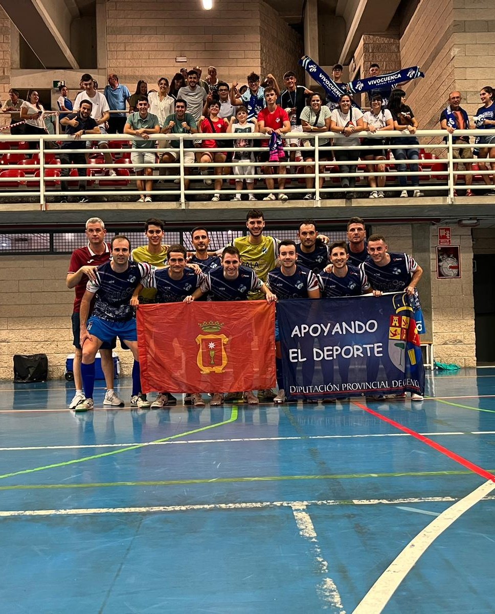 fsvivocuenca's tweet photo. ¡ESTE EQUIPO SIGUE EN COPA DEL REY!

VICTORIA HISTÓRICA DE NUESTROS AZULONES EN MADRID ¡AVANZAMOS DE RONDA! ¡ADELANTE, VIVOCUENCA!

Gracias a todos los que nos han acompañado ¡Va por vosotros! ¡Va por CUENCA! https://t.co/eifMweENAk