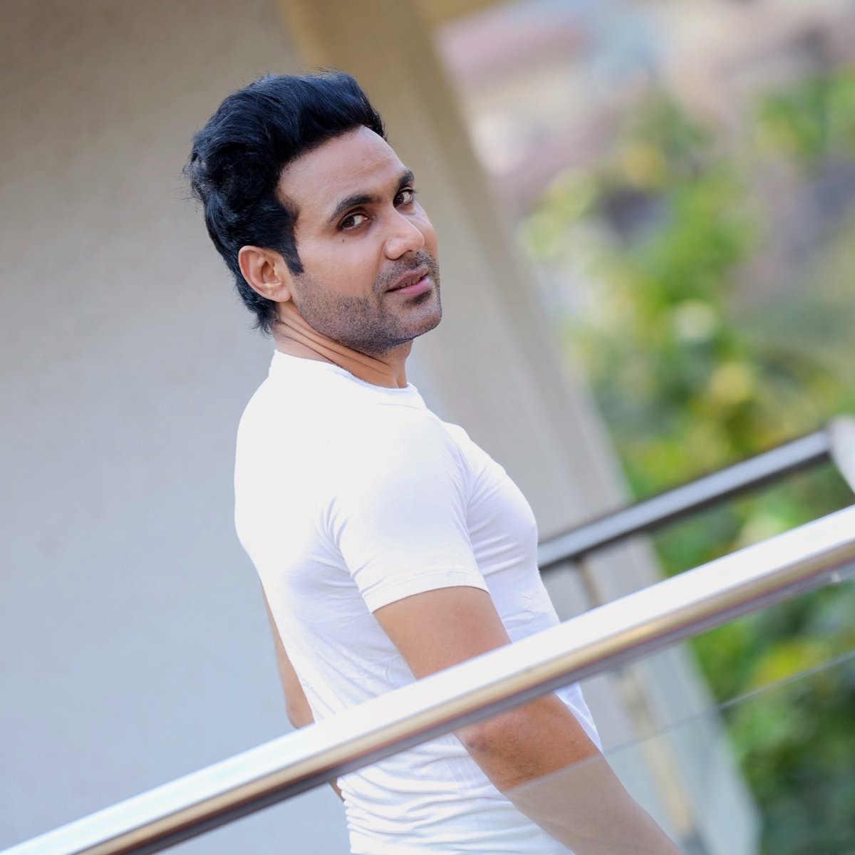 imsalimdiwan's tweet image. In a world where you can be anything, be kind..

#quotestoliveby  #bekind  #thoughtsinwords  #wellsaid  #positivevibes  #quotestagram  #randomclick  #candidpic  #salimdiwan  #actorlife